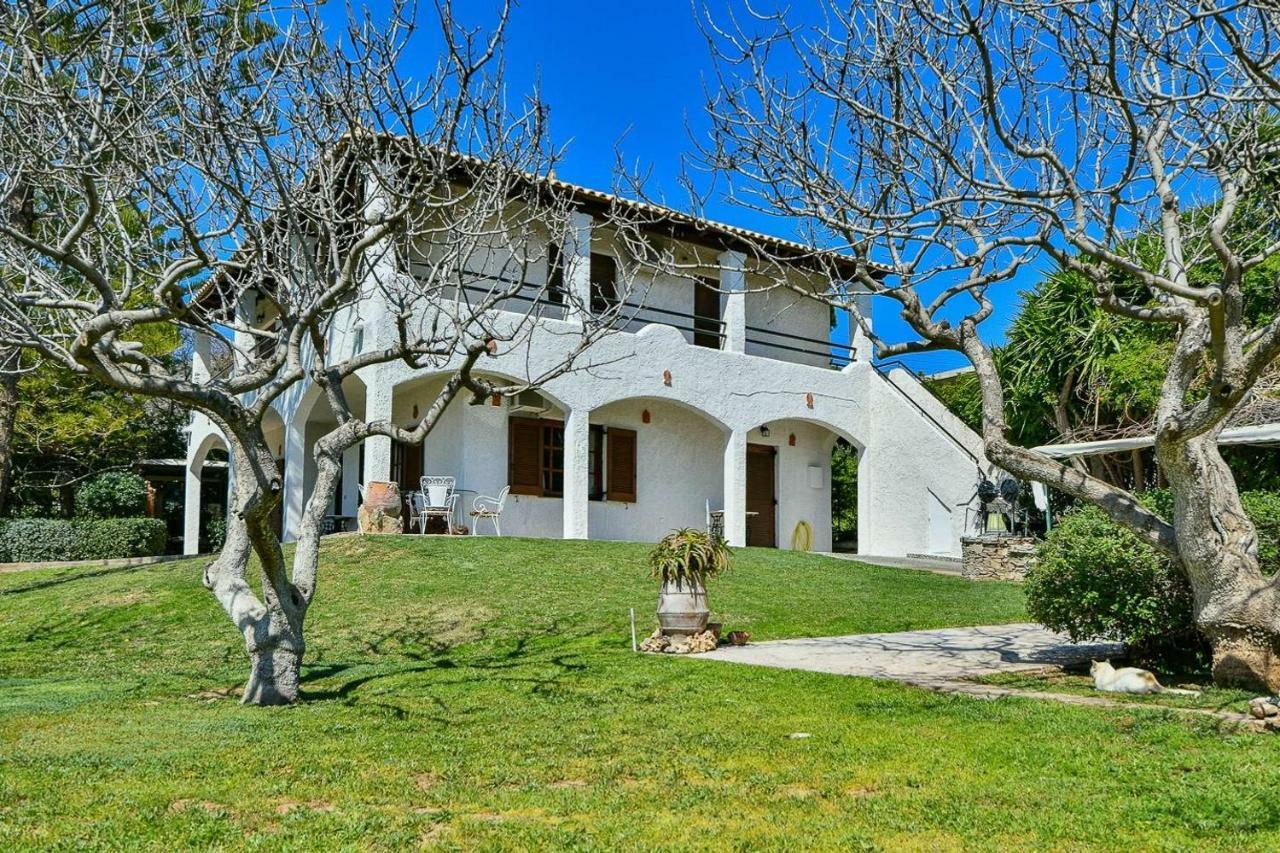 Light-Filled Home With Garden Near Beach Anavyssos Exterior photo